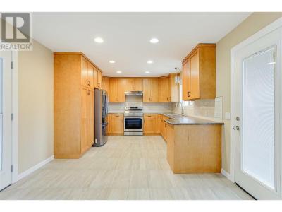 1461 CORMORANT AVENUE, Kitimat, Colombia Británica V8C 1R9, Canadá