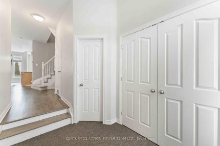 965 GOSNELL TERRACE, Orleans - Cumberland And Area, Ontario K4A 5C5, Canadá