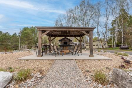 54 CHADBOURNE DRIVE, North Bay, Ontario P1B 8G2, Kanada