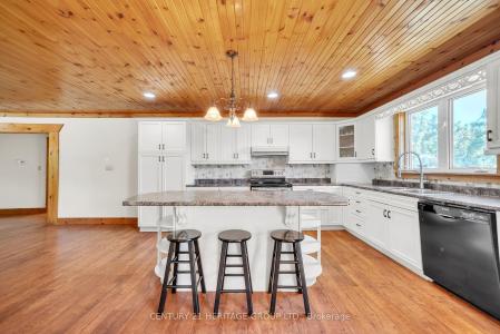 1258 SHANNON ROAD, Tyendinaga, Ontario K0K 2V0, Canadá