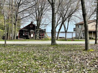 257 ROBINS POINT ROAD, Tay, Ontario L0K 2A0, Canada