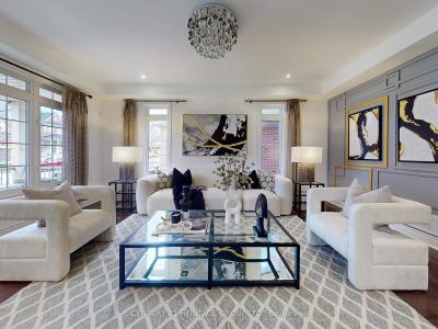1062 BLACKHALL CRESCENT, Newmarket, Ontario L3X 0B3, Canada