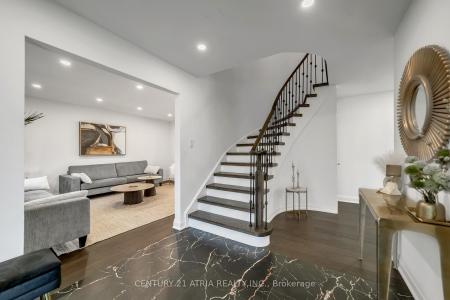 65 WORTHINGTON AVENUE, Richmond Hill, オンタリオ L4E 2S6, カナダ