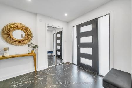 65 WORTHINGTON AVENUE, Richmond Hill, オンタリオ L4E 2S6, カナダ