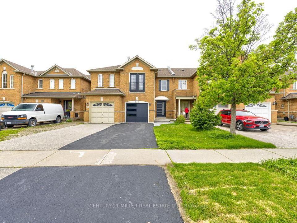 373 RAVINEVIEW WAY, Oakville, Ontario L6H 6S5, Canadá