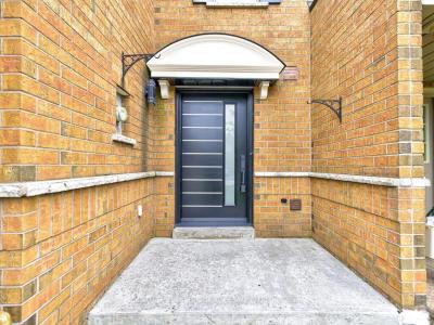 373 RAVINEVIEW WAY, Oakville, Ontario L6H 6S5, Canadá