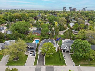 331 SANDLEWOOD ROAD, Oakville, Ontario L6L 3R9, Canadá