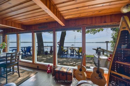 3939 MENOKE BEACH ROAD, Severn, Ontario L3V 0T9, Canada