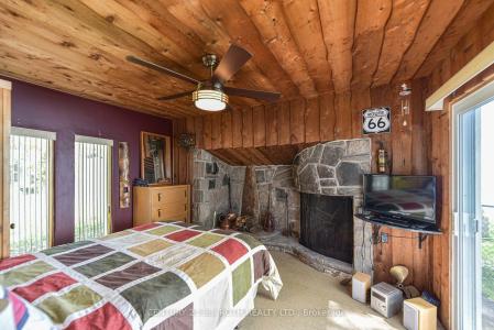3939 MENOKE BEACH ROAD, Severn, Ontario L3V 0T9, Canada