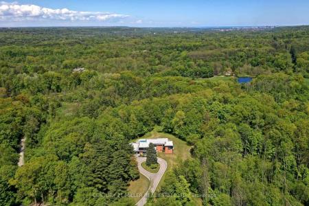 140 GRAVEL PIT ROAD, Hamilton, Ontario L9H 5E3, Canada