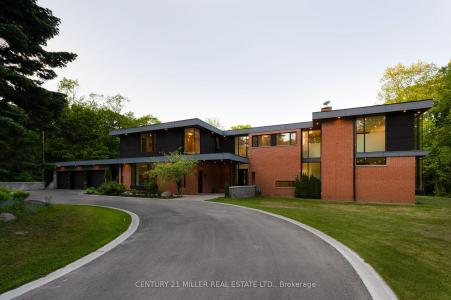 140 GRAVEL PIT ROAD, Hamilton, Ontario L9H 5E3, Canada