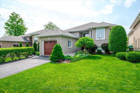 1329 WHITE CRESCENT, Peterborough West, أونتاريو K9K 2L6, كندا 