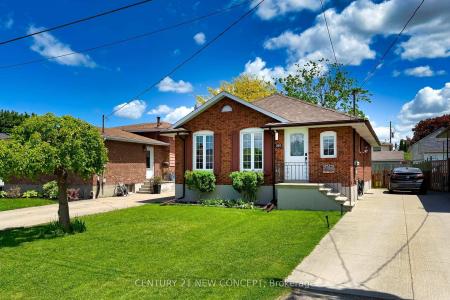 220 ONTARIO STREET, Thorold, Ontario L2V 1E4, Canada