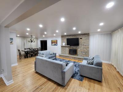 1467 NIAGARA PARKWAY, Fort Erie, Ontario L2A 5M4, Canada