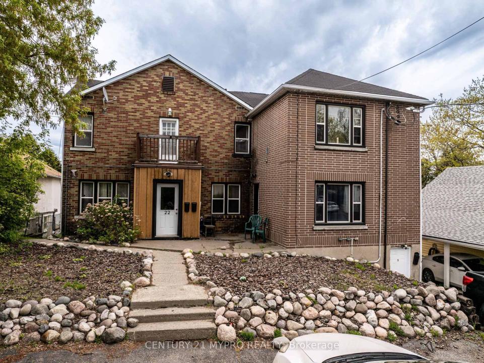 22 WHITTAKER STREET, Greater Sudbury, Ontario P3C 3W9, Canada