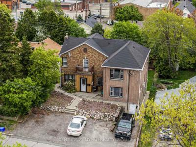 22 WHITTAKER STREET, Greater Sudbury, Ontario P3C 3W9, Canada