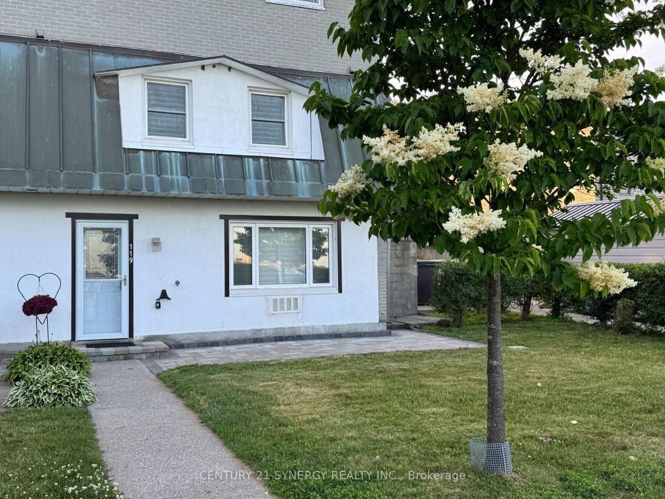 235 WATER STREET, Prescott, Ontario K0E 1T0, Canada
