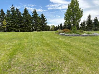 7 CLYDE COURT, Scugog, Ontario L9L 2C9, Canada