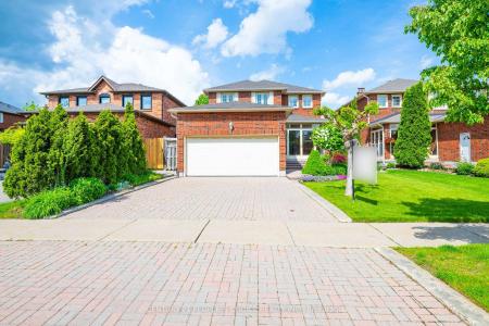 71 LINKS ROAD, Vaughan, Ontario L6A 1L4, CANADÁ