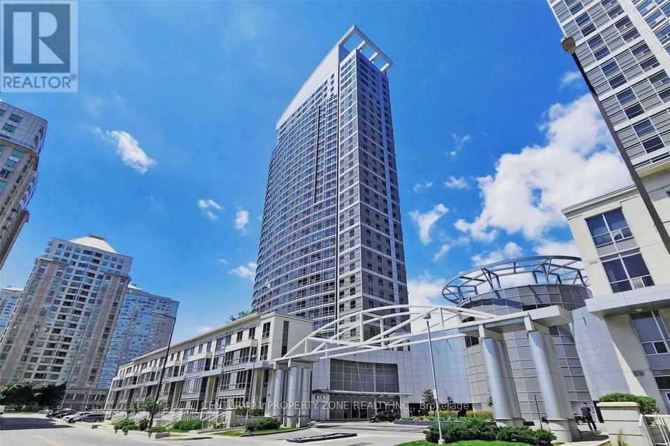 36 LEE CENTER DRIVE, Toronto, Ontario M1H 3K2, Canada