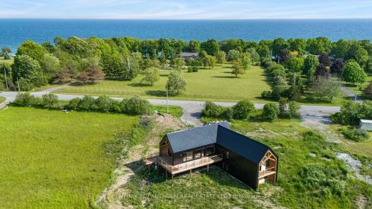 1150 COUNTY ROAD 20 ROAD W, Prince Edward County, Ontario K0K 2L0, Canada