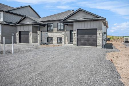 89 HELEN STREET, North Stormont, Ontario K0A 1R0, Canada