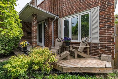 2456 OVERTON DRIVE, Burlington, Ontario L7P 4B5, Canada