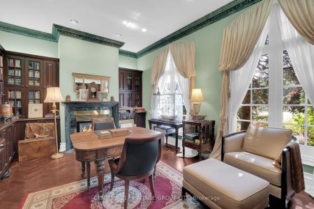 34 MARYVALE CRESCENT, Richmond Hill, Ontario L4C 6P8, Canadá