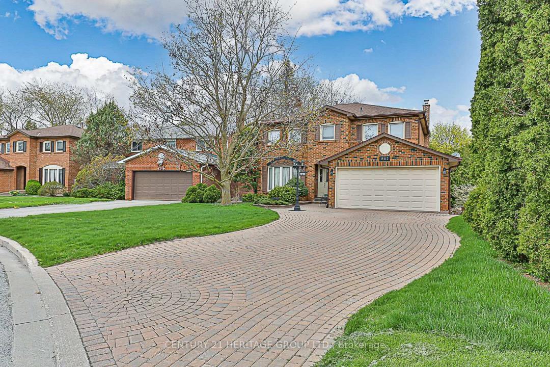 861 COLUMBIA COURT, Newmarket, Ontario L3Y 6L6, Canada