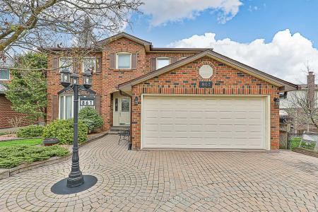 861 COLUMBIA COURT, Newmarket, Ontario L3Y 6L6, Canada