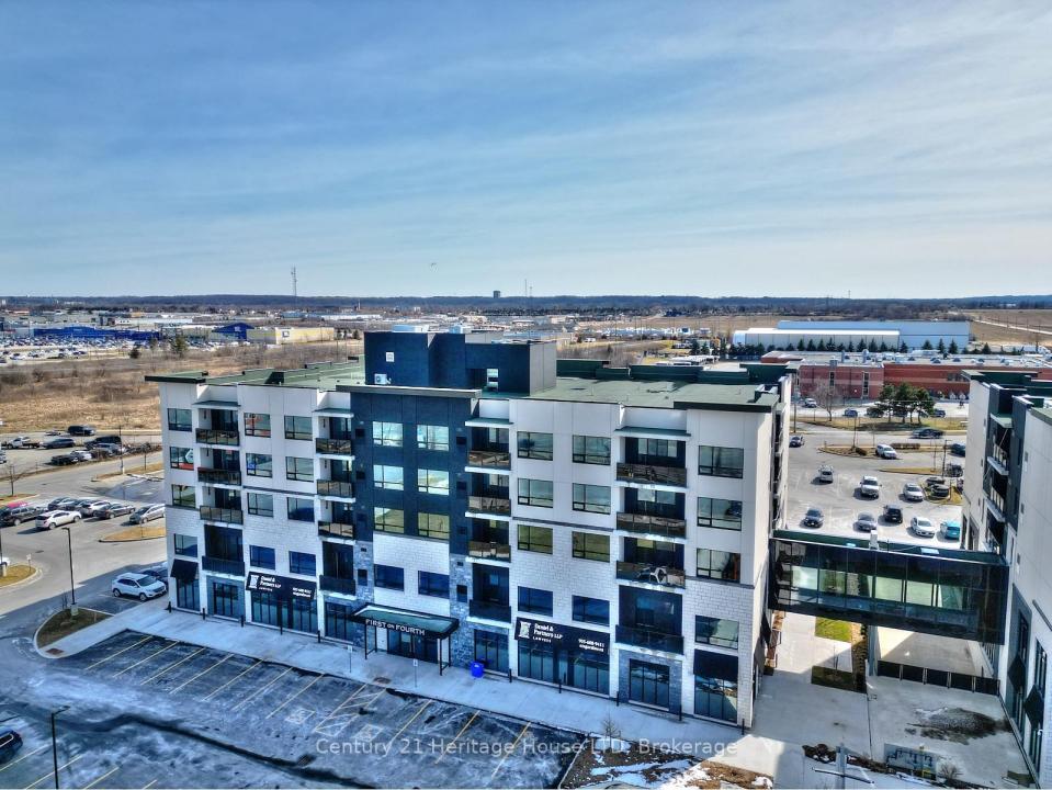 300B FOURTH AVENUE, St. Catharines, 安大略省 L2S 0E6, 加拿大