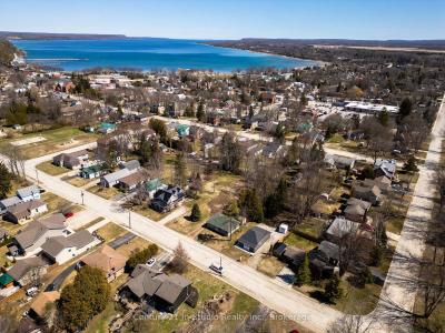 415 MCNAUGHTON STREET, South Bruce Peninsula, Онтарио N0H 2T0, Канада
