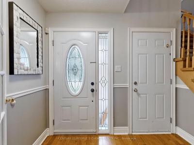 1160 WINDSOR HILL BOULEVARD, Mississauga, Ontario L5V 1N9, Kanada