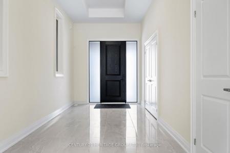 157 SNIVELY STREET, Richmond Hill, Ontario L4E 3E9, Canada