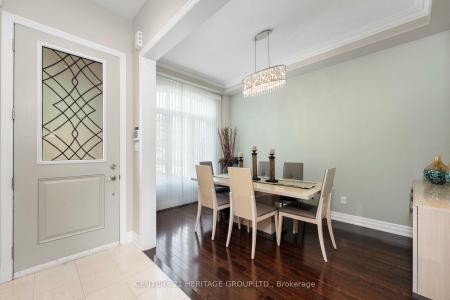 45 ROBERT BERRY CRESCENT, King, 온타리오주 L7B 1L6, 캐나다
