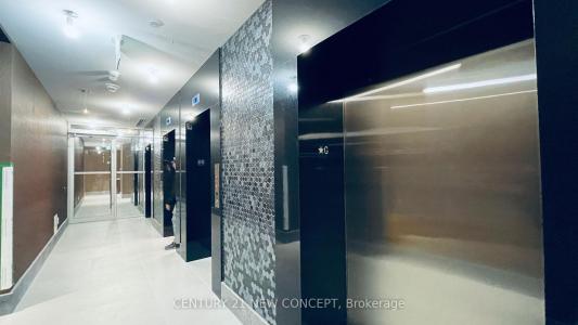 8 WIDMER STREET, Toronto, Ontario M5V 0W6, Canada