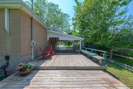 798 NICHOLLS PLACE, Peterborough North, Ontario K9H 5T5, Kanada