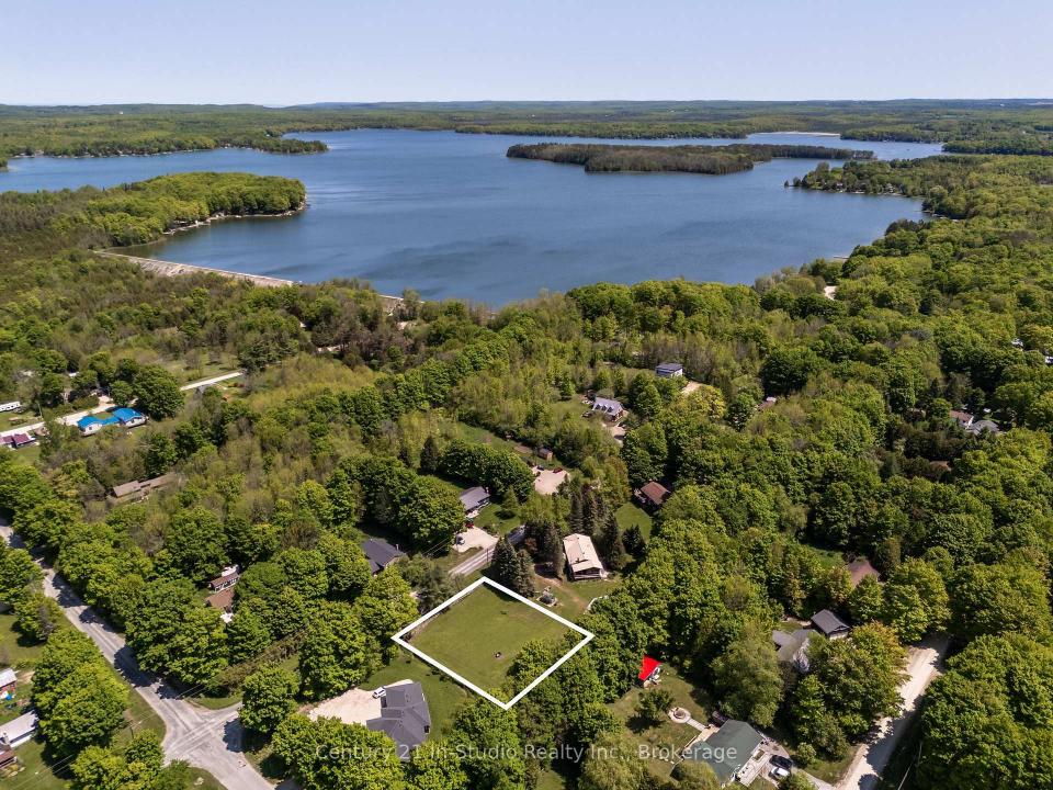 LT 12 CANROBERT STREET, Grey Highlands, Ontario N0C 1E0, Canada
