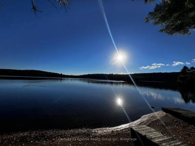 1141 KANAWA LANE, Algonquin Highlands, Ontario K0M 1S0, Canadá