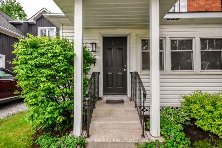 74 PENETANG STREET, Orillia, Ontario L3V 3N5, Canada