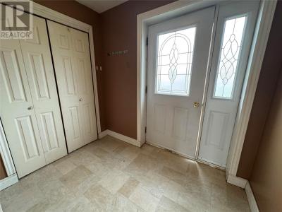 900 HAMILTON STREET, Labrador City, 紐芬蘭及拉布拉多省 A2V 1H6, 加拿大
