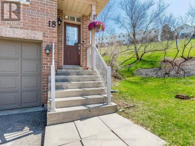 18 PALOMINO TRAIL, Halton Hills (georgetown), Ontario L7G 6E9, Canadá