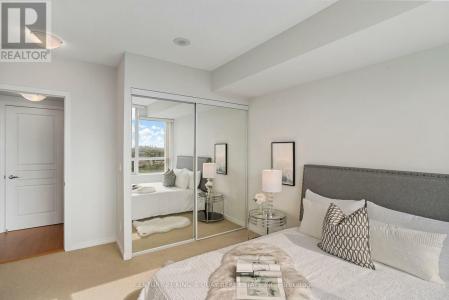 2240 LAKE SHORE BOULEVARD WEST, Toronto (mimico), Ontario M8V 0A9, Canadá