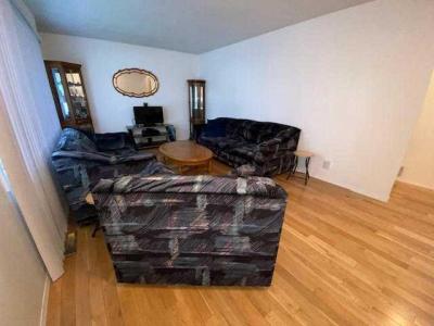 182 SUNWAPTA DRIVE, Hinton, Alberta T7V 1E9, Canada