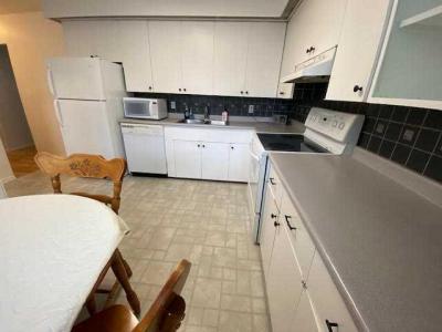 182 SUNWAPTA DRIVE, Hinton, Alberta T7V 1E9, Canada
