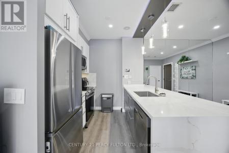 181 VILLAGE GREEN SQUARE, Toronto (agincourt South-malvern West), Ontario M1S 0K6, Canada