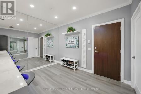 181 VILLAGE GREEN SQUARE, Toronto (agincourt South-malvern West), Ontario M1S 0K6, Canada