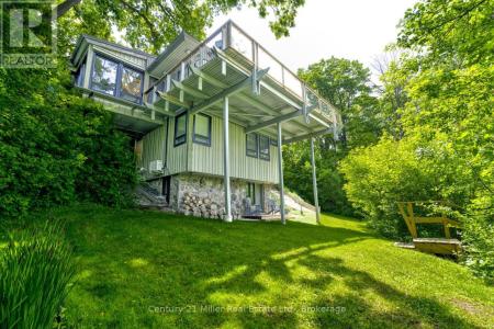 50 GREENSVIEW DRIVE, Kitchener, Ontario N2P 2E6, Kanada