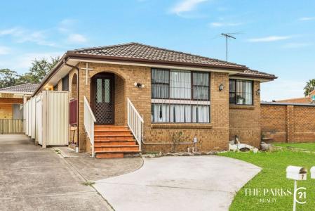 7 Quarry Road, Bossley Park, NSW 2176, Australia