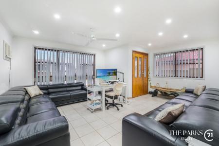 7 Quarry Road, Bossley Park, NSW 2176, Australia